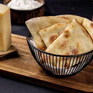 Focaccia cu parmezan